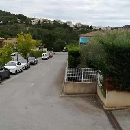 Διαμέρισμα T2 Climatise, Vue Degagee Et Parking Gréoux-les-Bains